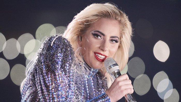 Penyanyi Lady Gaga Memiliki Trauma Pada Umur 19 Tahun