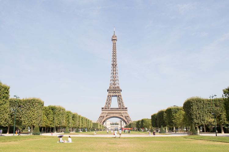 Menara Eiffel Yang Memiliki Kisah Sejarah Menarik