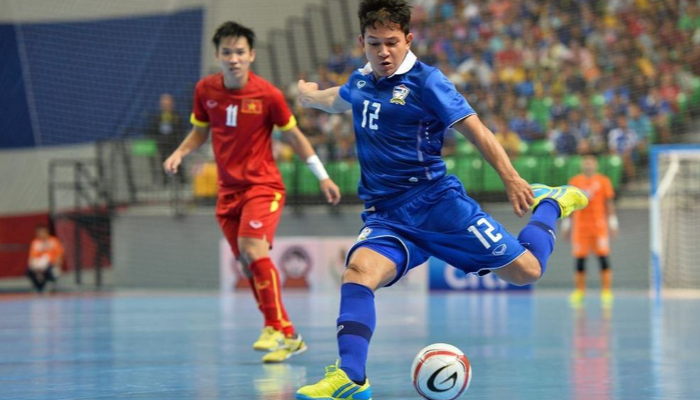 Olahraga Futsal Biasa Di Mainkan Pada Malam Hari