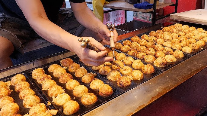 Takoyaki Kudapan Ikonik Dari Negeri Sakura