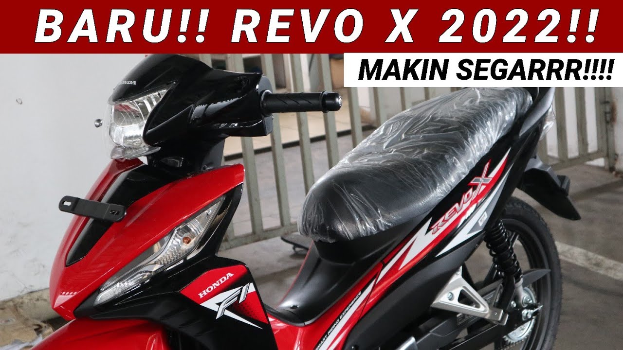 Motor Revo Memiliki Varian Visor Kecil Di Atas Lampu Utamanya