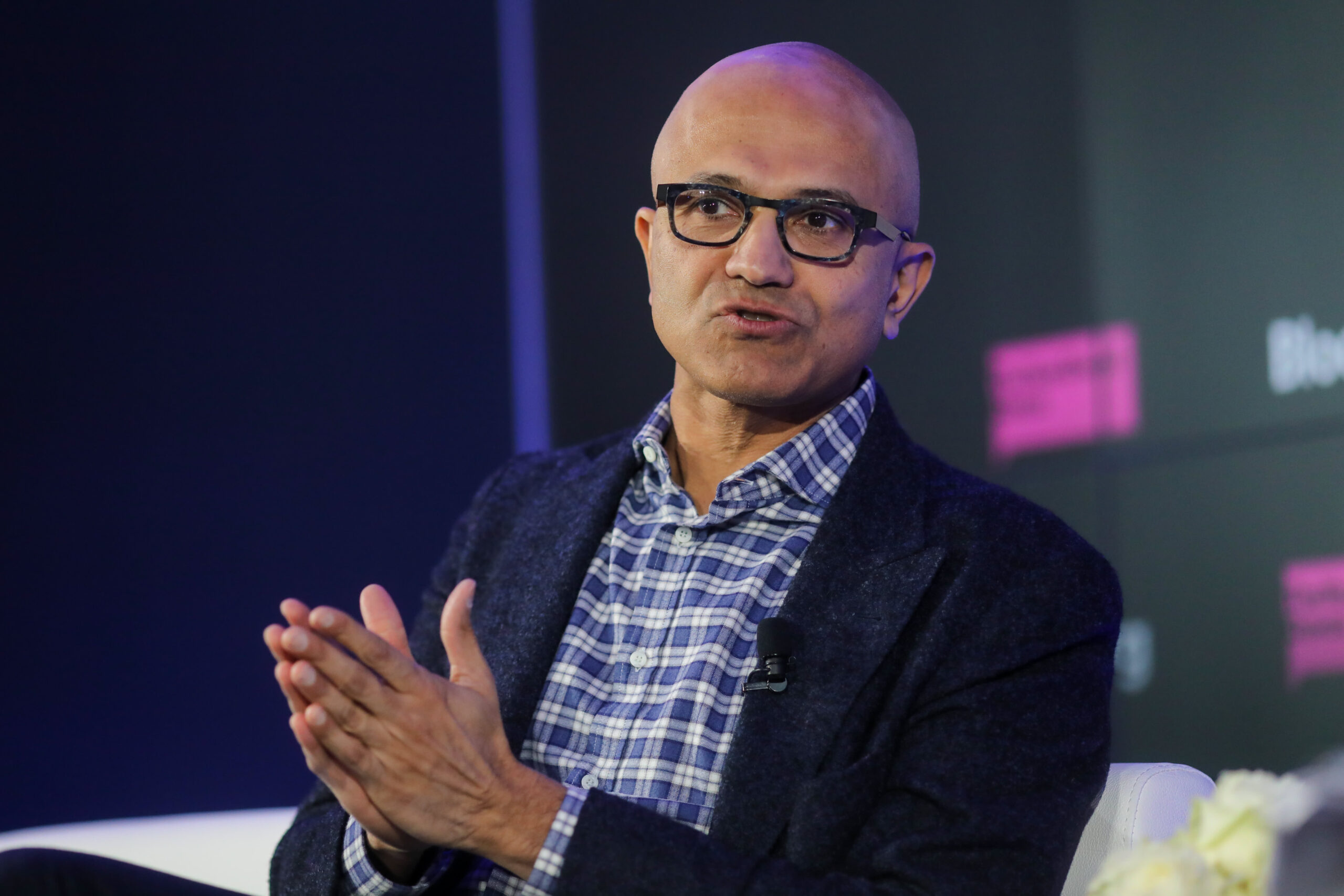 Satya Nadella Merupakan Figur Panutan Dalam Leadership Kamu