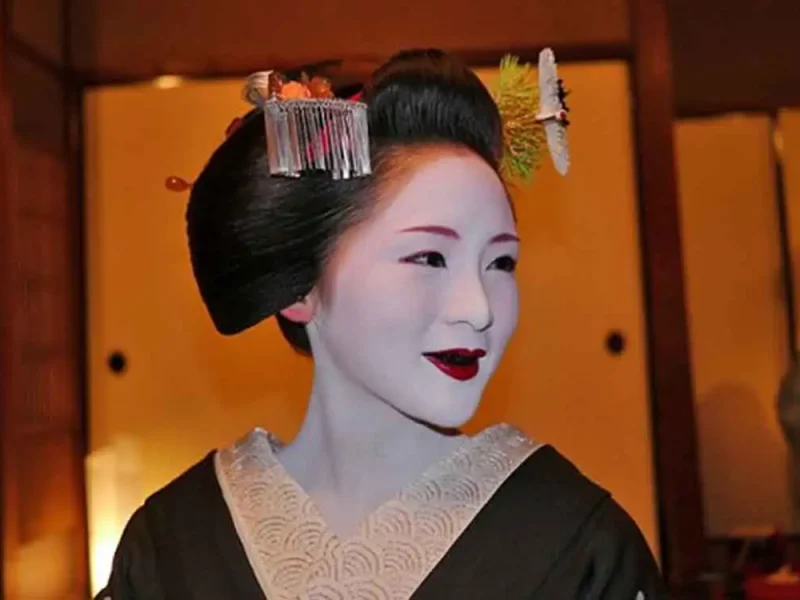 Tren Kecantikan Ohaguro Bagian Dari Filosofi Tradisional Jepang