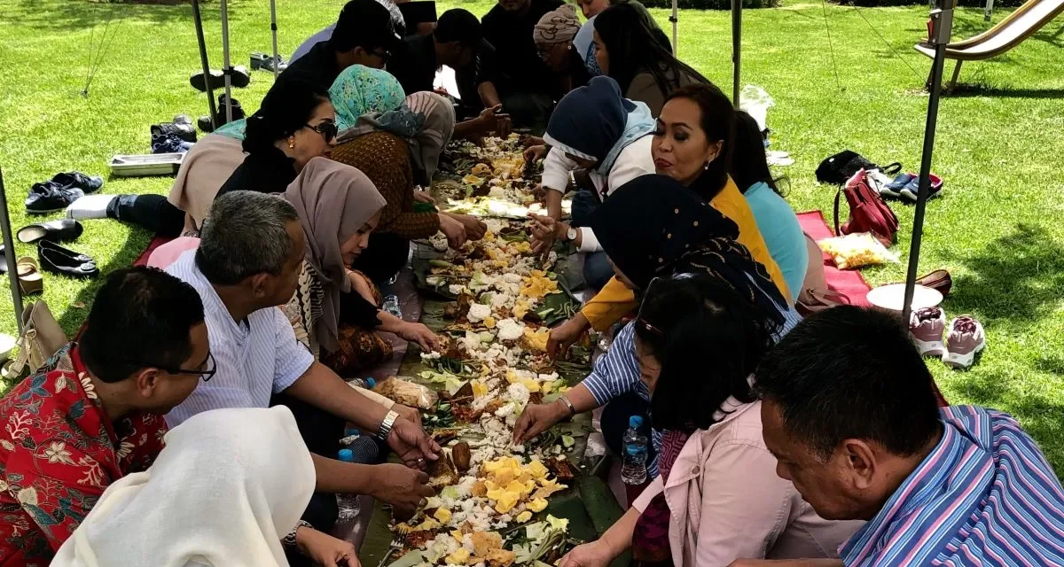 Serunya Tradisi Punggahan: Bentuk Rasa Syukur Dan Silaturahmi
