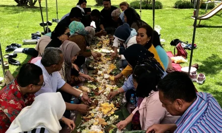 Serunya Tradisi Punggahan: Bentuk Rasa Syukur Dan Silaturahmi
