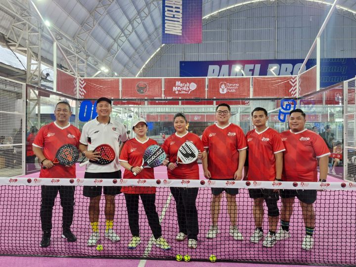 Turnamen Padel Dukung Perang Lawan Buta Aksara