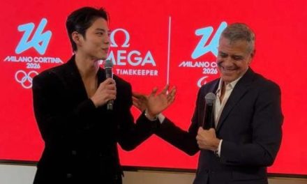 Dua Bintang Besar Bertemu George Clooney & Park Bo-Gum