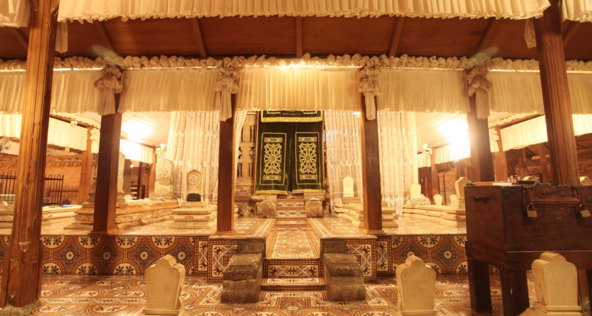 Makam Keramat Kudus, Ada Cerita Cinta Yang Tidak Di Restui