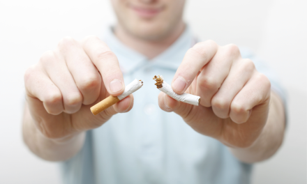 Puasa Ramadhan Bantu Mengurangi Kebiasaan Merokok