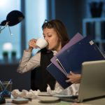 Gaya Hidup Workaholic Tantangan Dan Dampaknya Di Kehidupan