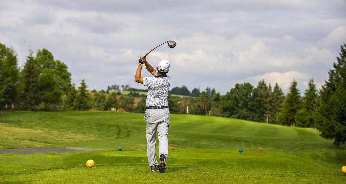 Mengenal Permainan Golf Olahraga Paling Elit Di Era Modern Ini