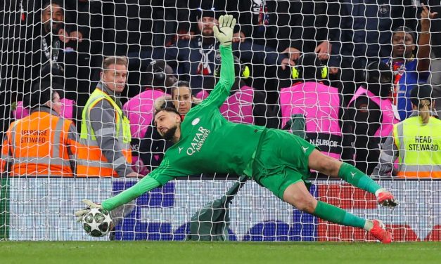 Gianluigi Donnarumma Kiper Dengan Refleks Luar Biasa
