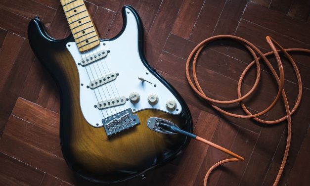 Gitar Listrik Yang Di Rekomendasikan Oleh Produser Musik