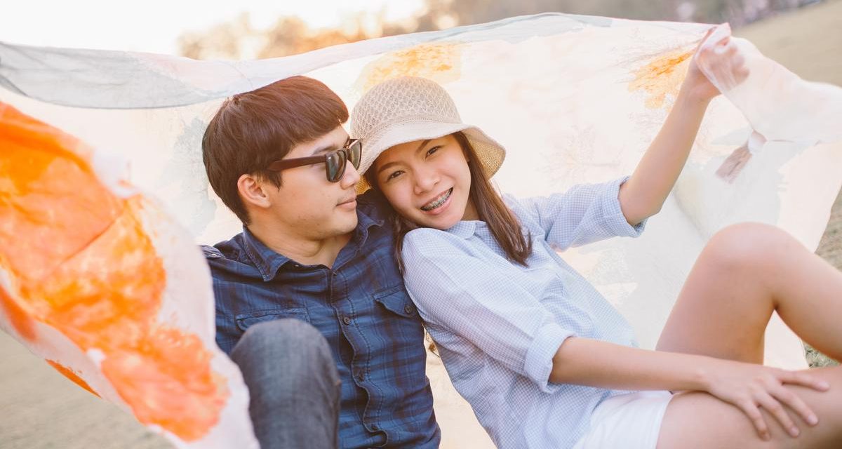 Tips Membuat Pria Merindukanmu Begitu Berat, Ini Caranya